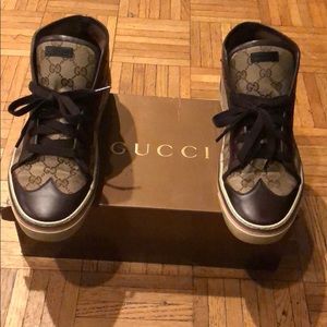 Gucci mid top sneakers, Authentic!